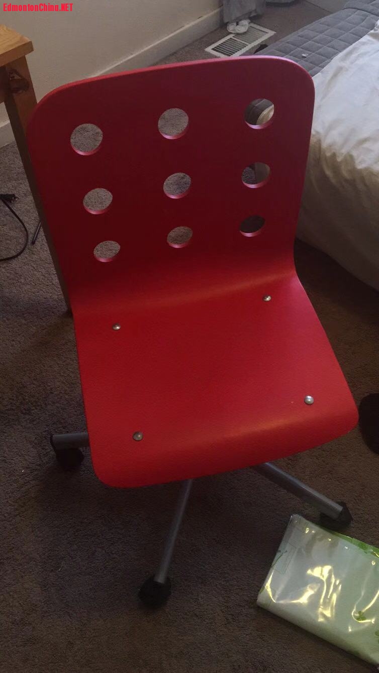 chair.jpg